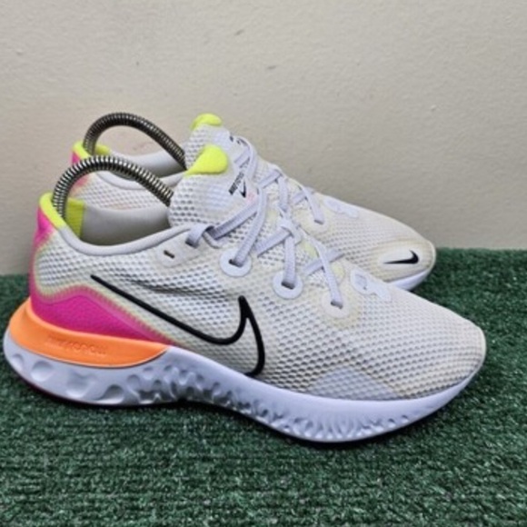 Nike Renew Run Womens Running Shoes White Pink Neon Size 9 CK6360-005 Low Top - Picture 3 of 12